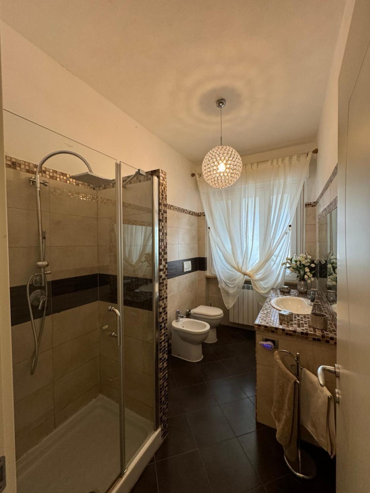 Romeo Apartment 2 Livorno Exterior photo